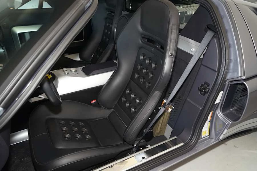 2006 Ford GT 1st Gen - Image 14 of 27