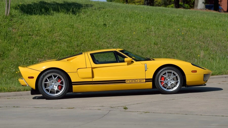 2006 Ford GT 1st Gen - Image 2 of 20
