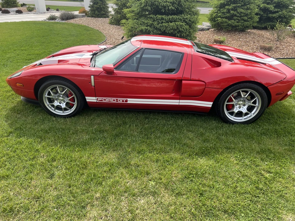 2006 Ford GT 1st Gen - Image 12 of 31