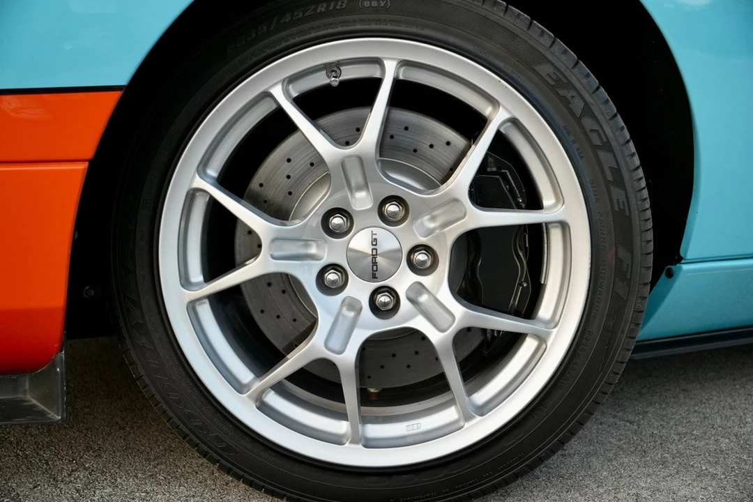 2006 Ford GT 1st Gen - Image 17 of 21
