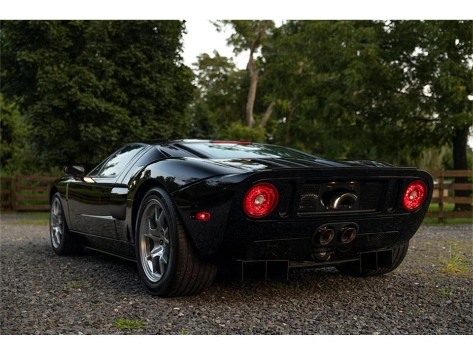 2006 Ford GT 1st Gen - Image 15 of 31