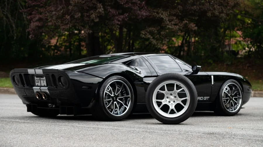 2006 Ford GT 1st Gen - Image 18 of 31