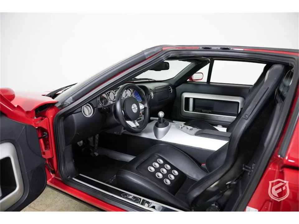 2006 Ford GT 1st Gen - Image 15 of 31