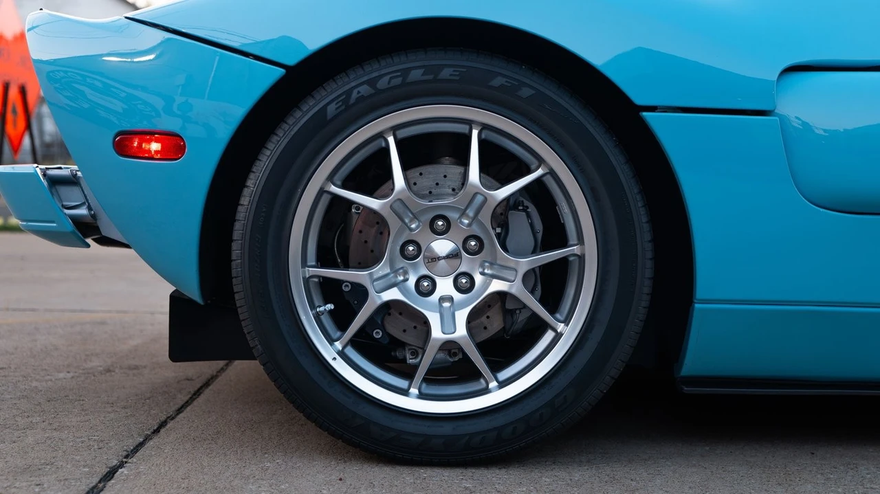 2006 Ford GT 1st Gen - Image 22 of 31