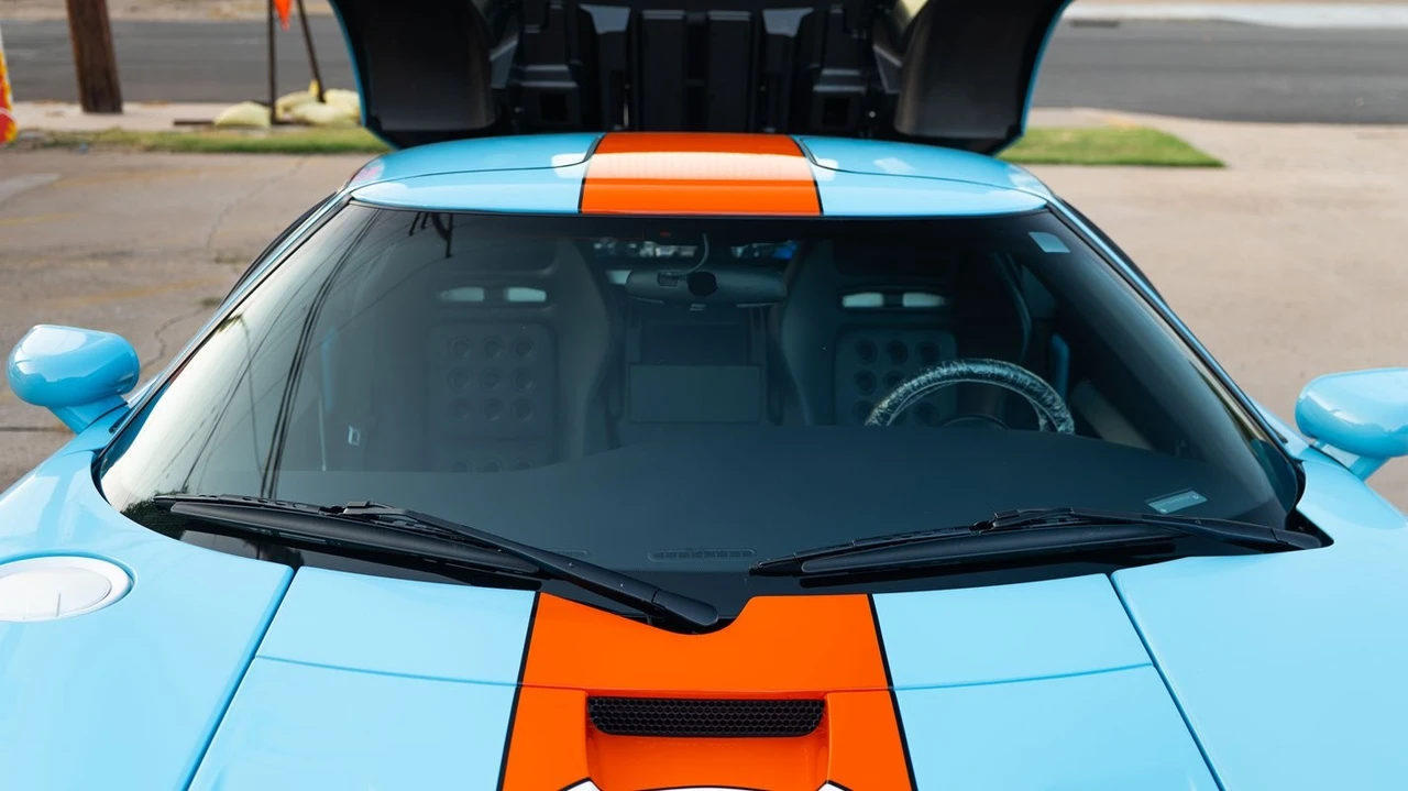 2006 Ford GT 1st Gen - Image 25 of 31