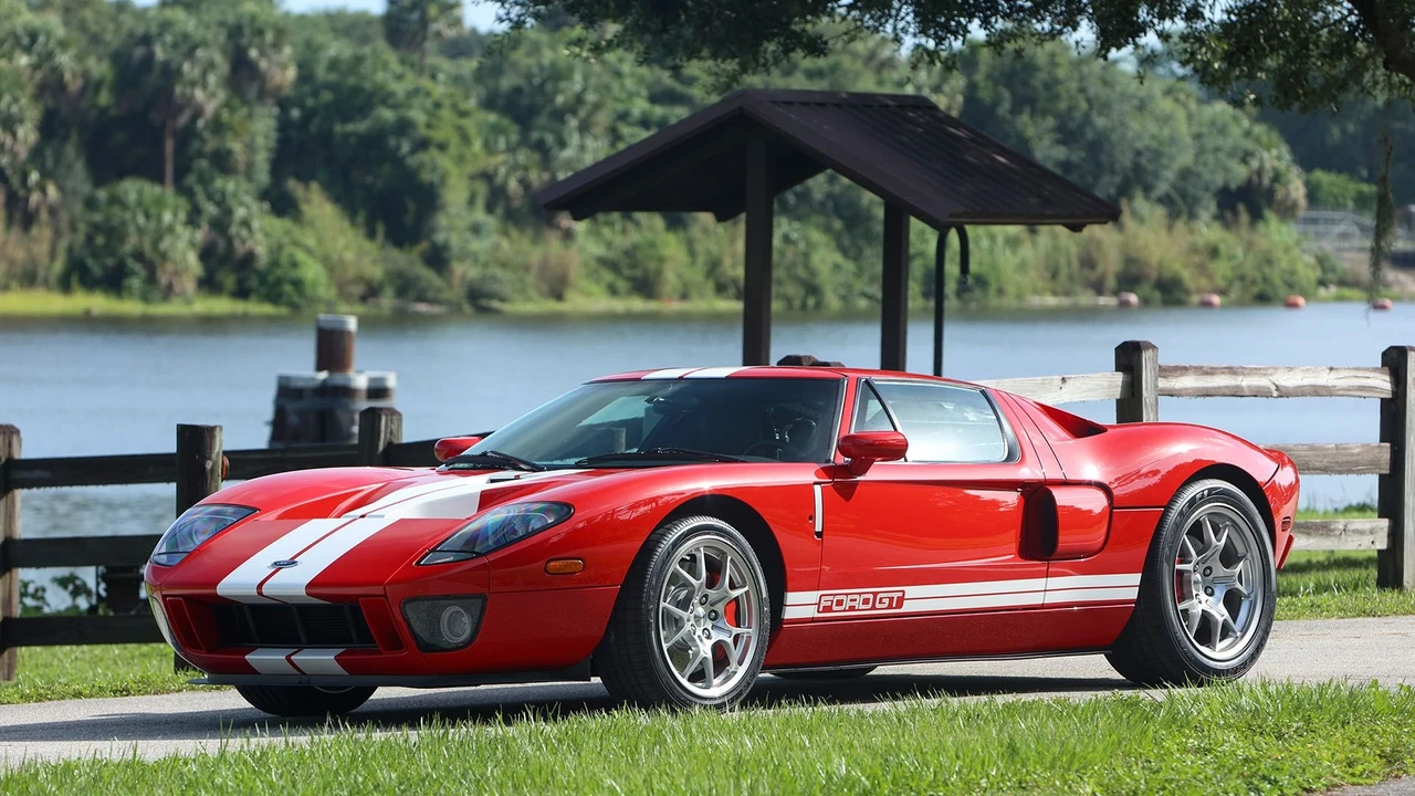 2006 Ford GT 1st Gen - Image 7 of 31