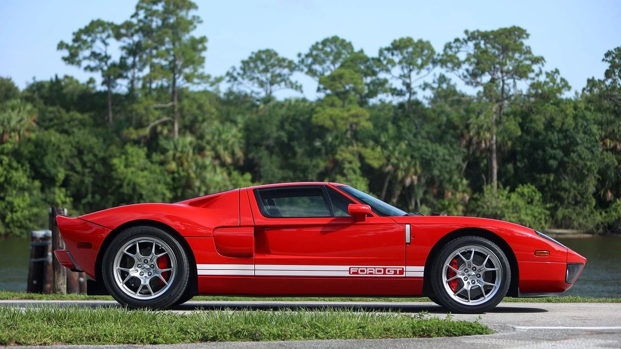 2006 Ford GT 1st Gen - Image 5 of 31