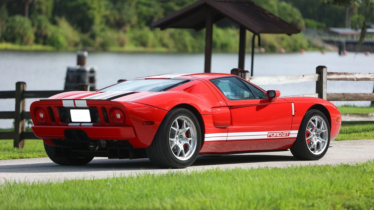 2006 Ford GT 1st Gen - Image 3 of 31