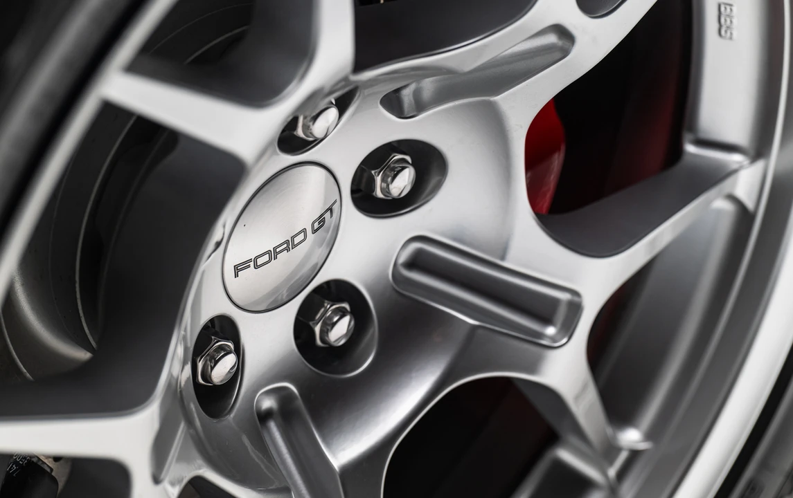 2006 Ford GT 1st Gen - Image 18 of 30