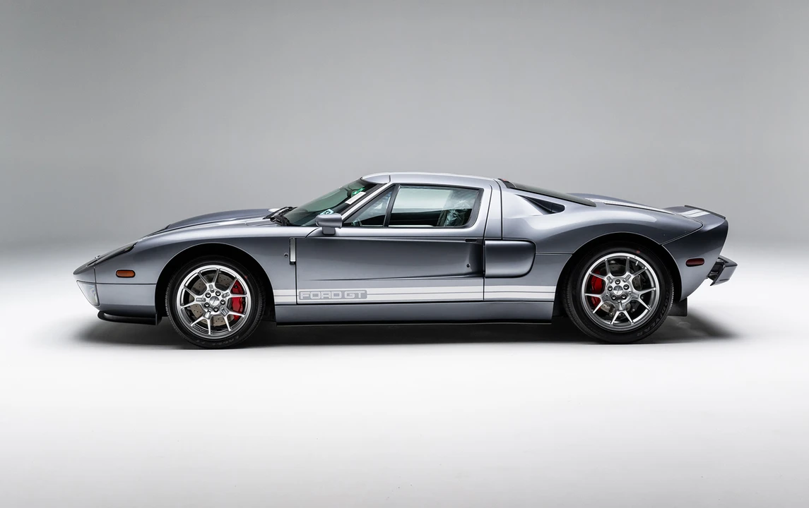 2006 Ford GT 1st Gen - Image 2 of 30