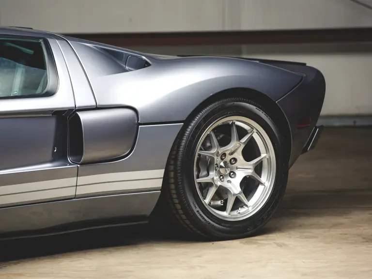 2006 Ford GT 1st Gen - Image 26 of 31
