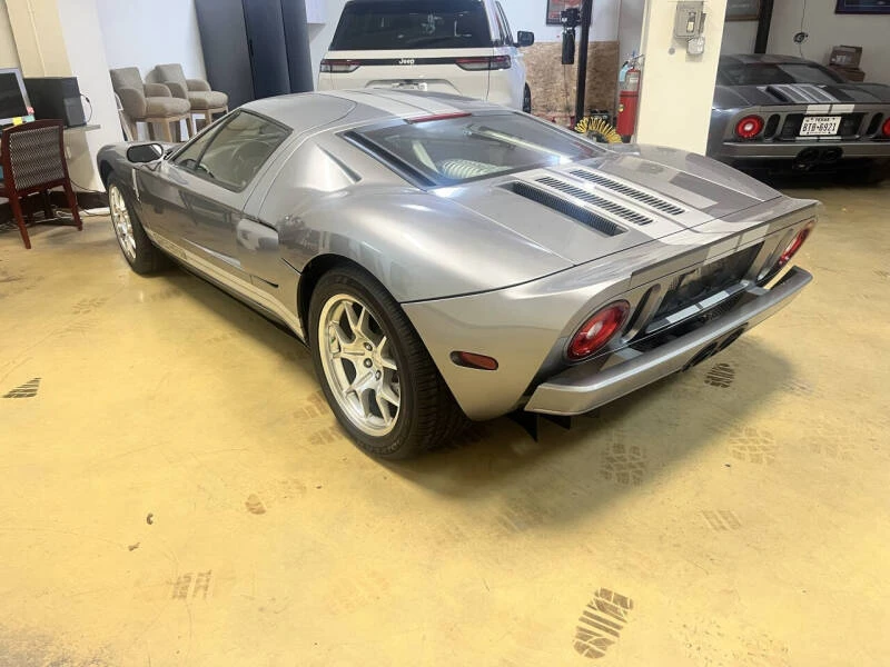 2006 Ford GT 1st Gen - Image 10 of 31