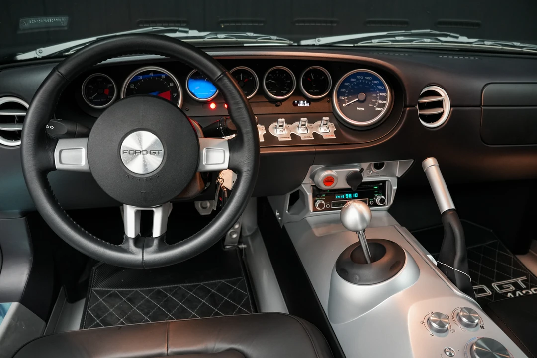 2006 Ford GT 1st Gen - Image 27 of 31