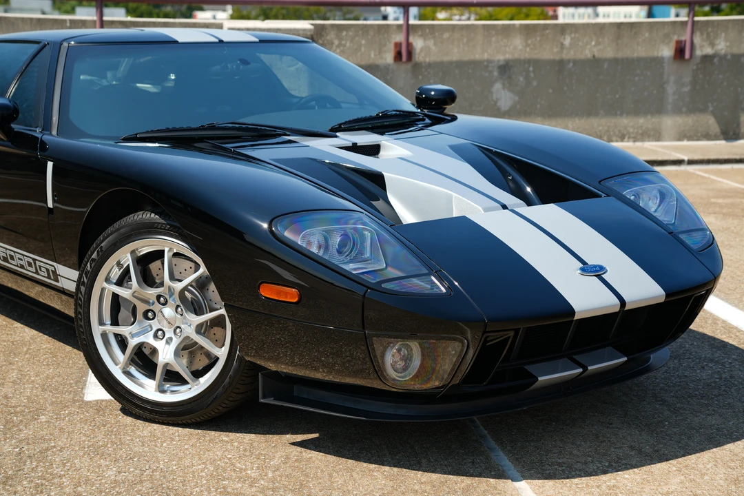 2006 Ford GT 1st Gen - Image 19 of 31
