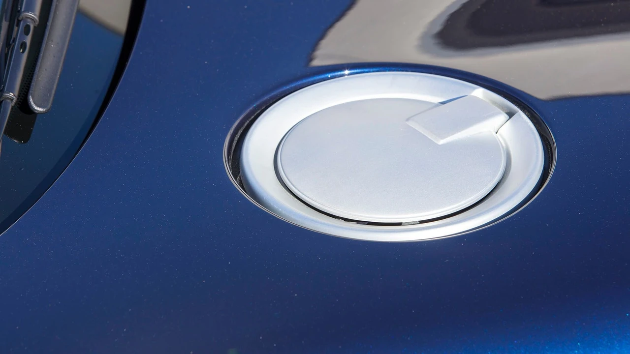 2006 Ford GT 1st Gen - Image 28 of 31