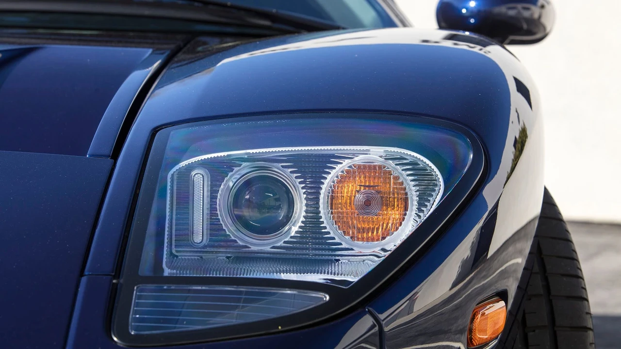 2006 Ford GT 1st Gen - Image 14 of 31