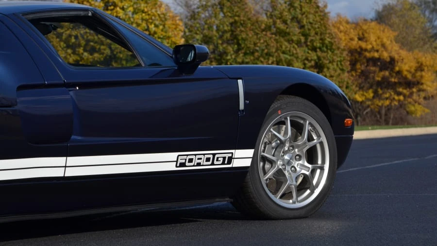 2006 Ford GT 1st Gen - Image 10 of 12
