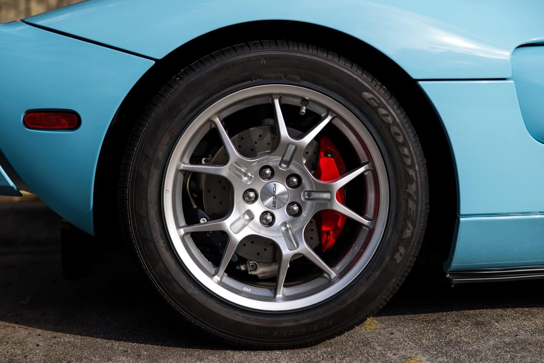2006 Ford GT 1st Gen - Image 14 of 31