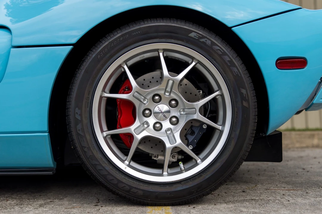 2006 Ford GT 1st Gen - Image 12 of 31