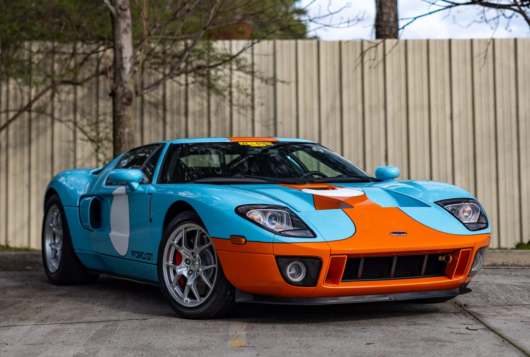 2006 Ford GT 1st Gen - Image 2 of 31