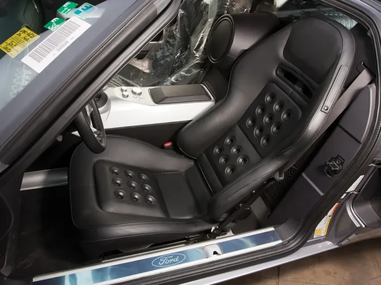 2006 Ford GT 1st Gen - Image 14 of 29