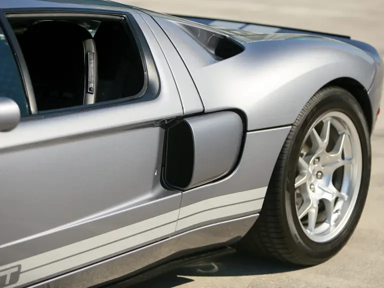 2006 Ford GT 1st Gen - Image 23 of 31