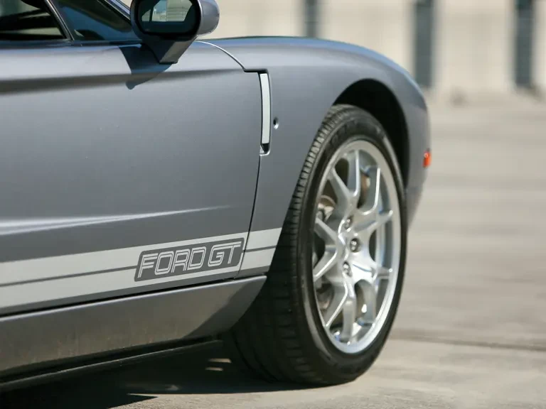 2006 Ford GT 1st Gen - Image 7 of 31