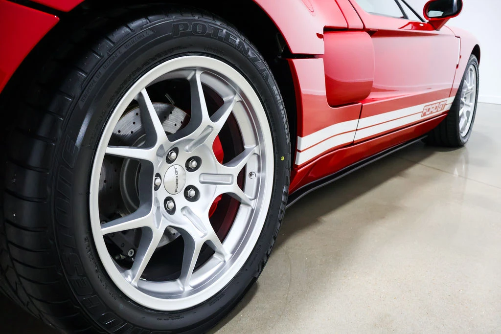 2006 Ford GT 1st Gen - Image 26 of 31
