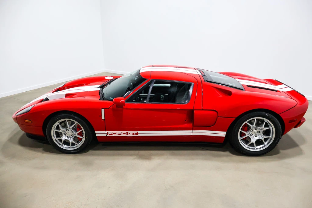 2006 Ford GT 1st Gen - Image 14 of 31