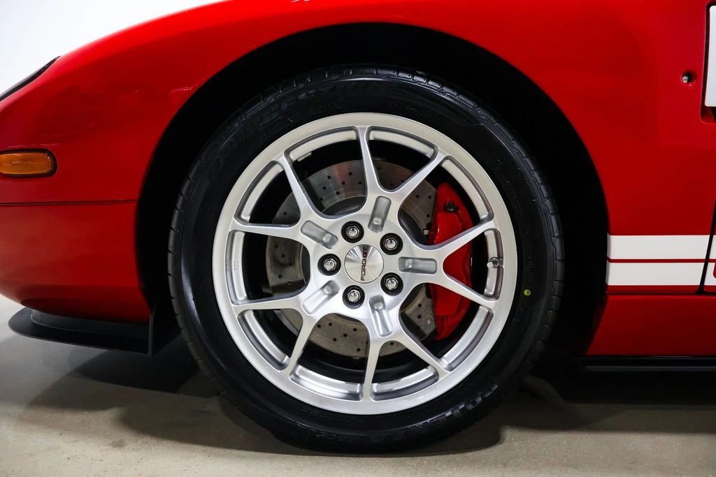 2006 Ford GT 1st Gen - Image 21 of 31