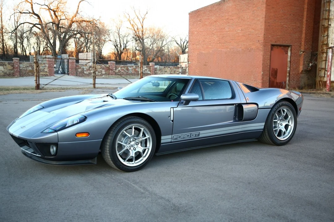 2006 Ford GT 1st Gen - Image 13 of 21