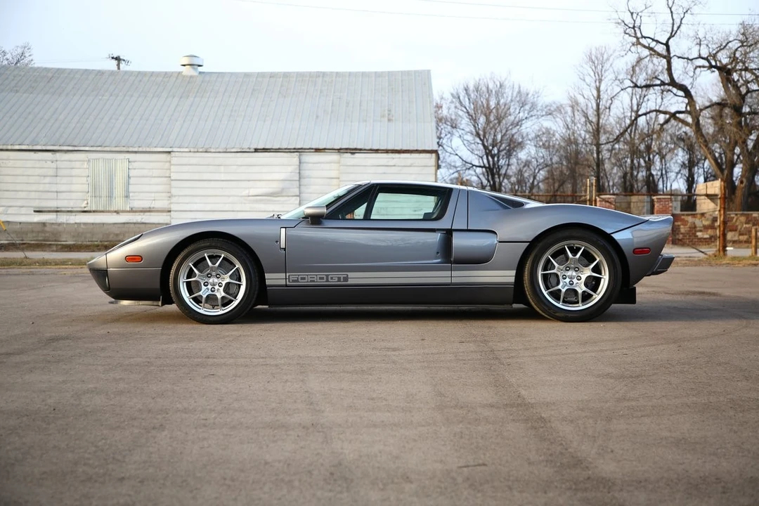 2006 Ford GT 1st Gen - Image 19 of 21