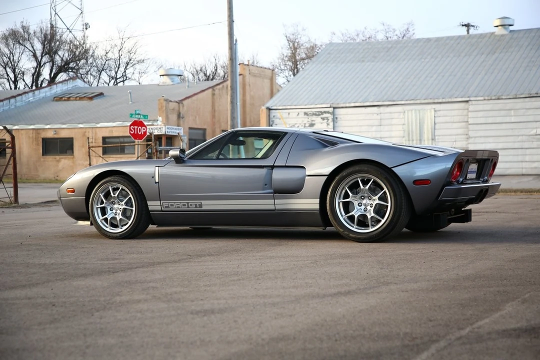 2006 Ford GT 1st Gen - Image 21 of 21
