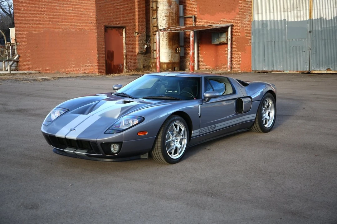 2006 Ford GT 1st Gen - Image 14 of 21