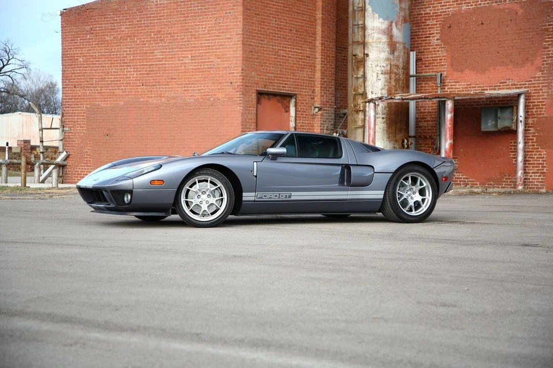 2006 Ford GT 1st Gen - Image 11 of 21