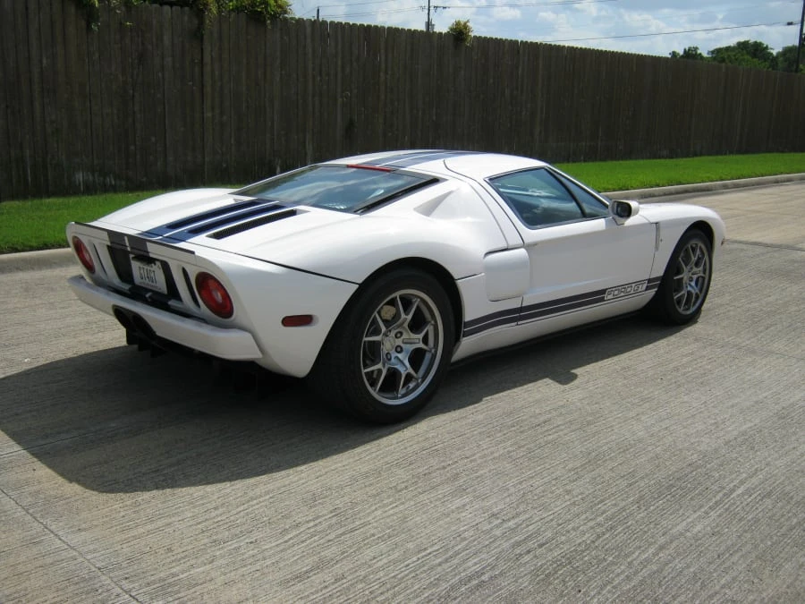2006 Ford GT 1st Gen - Image 2 of 9