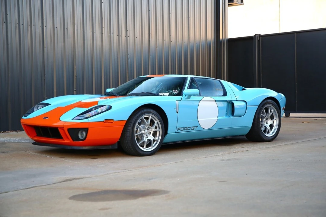 2006 Ford GT 1st Gen - Image 2 of 21