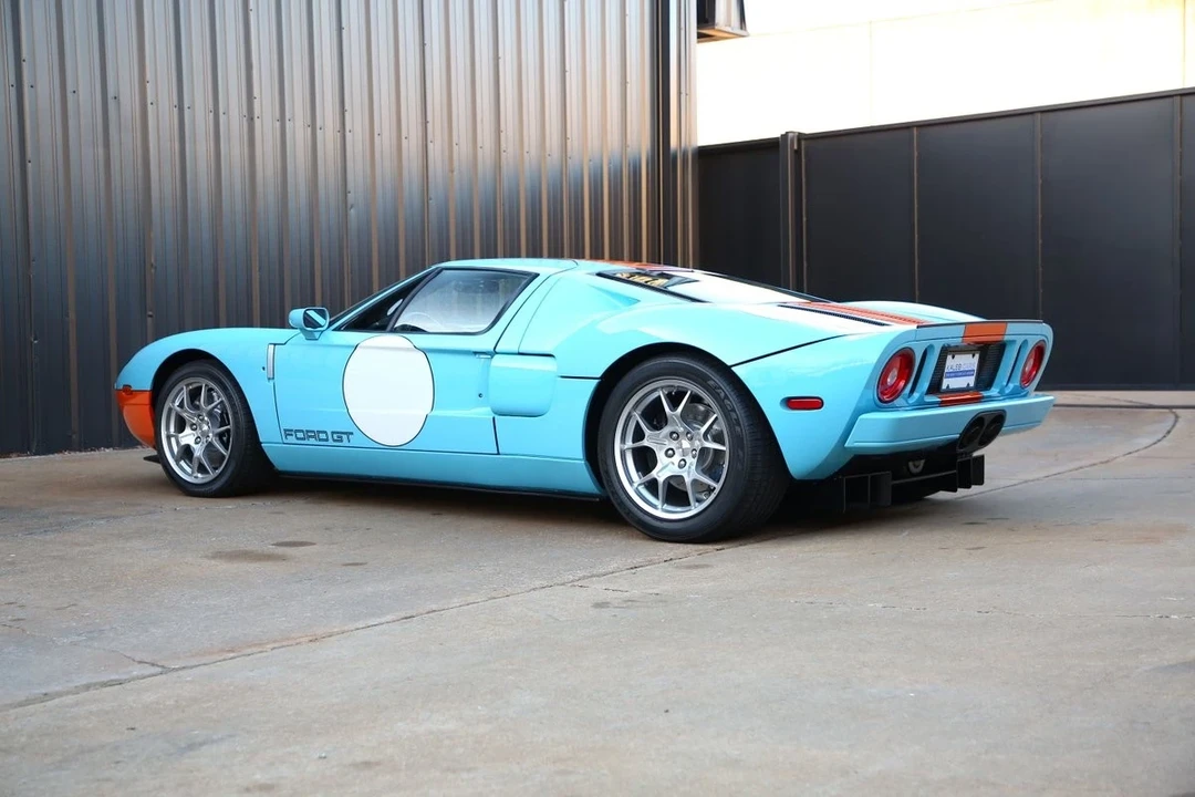 2006 Ford GT 1st Gen - Image 15 of 21