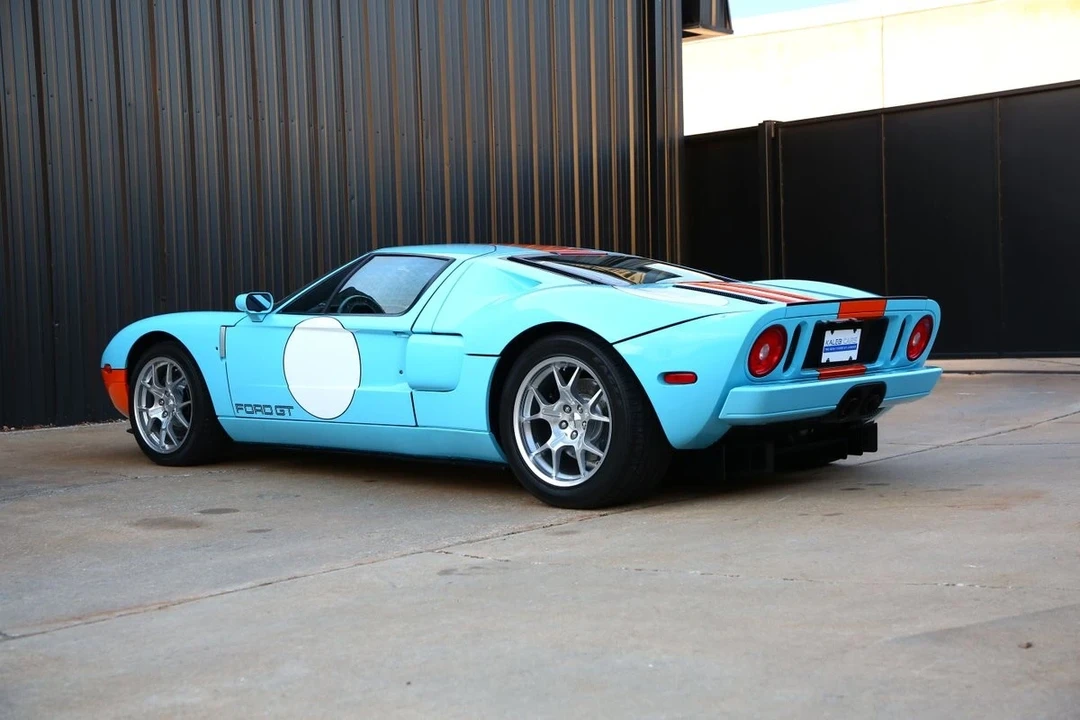 2006 Ford GT 1st Gen - Image 17 of 21