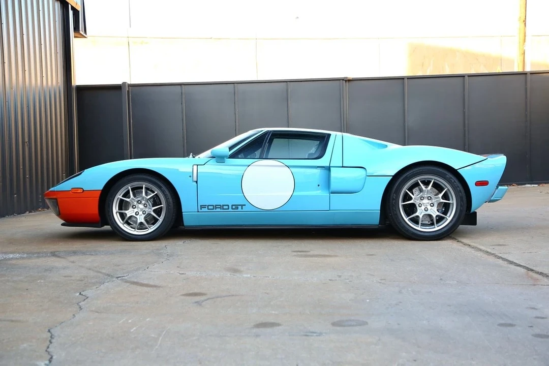 2006 Ford GT 1st Gen - Image 11 of 21