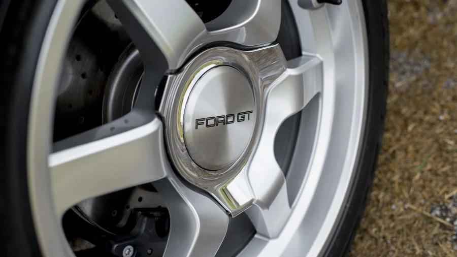 2006 Ford GT 1st Gen - Image 11 of 20