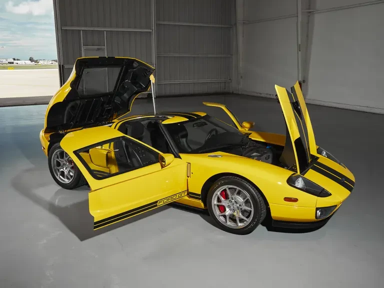 2006 Ford GT 1st Gen - Image 26 of 31