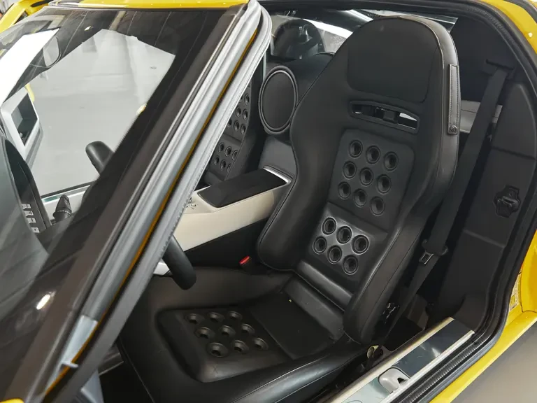 2006 Ford GT 1st Gen - Image 22 of 31