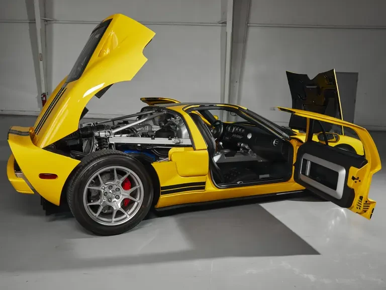 2006 Ford GT 1st Gen - Image 27 of 31