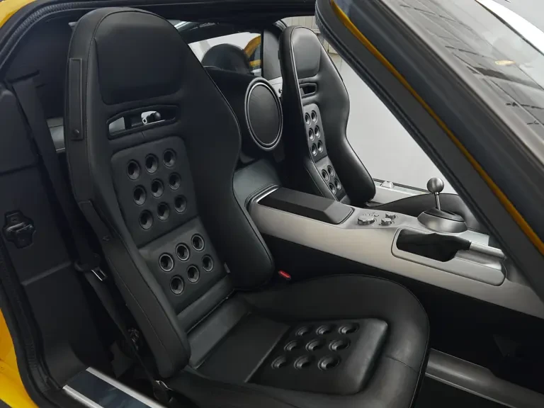 2006 Ford GT 1st Gen - Image 21 of 31