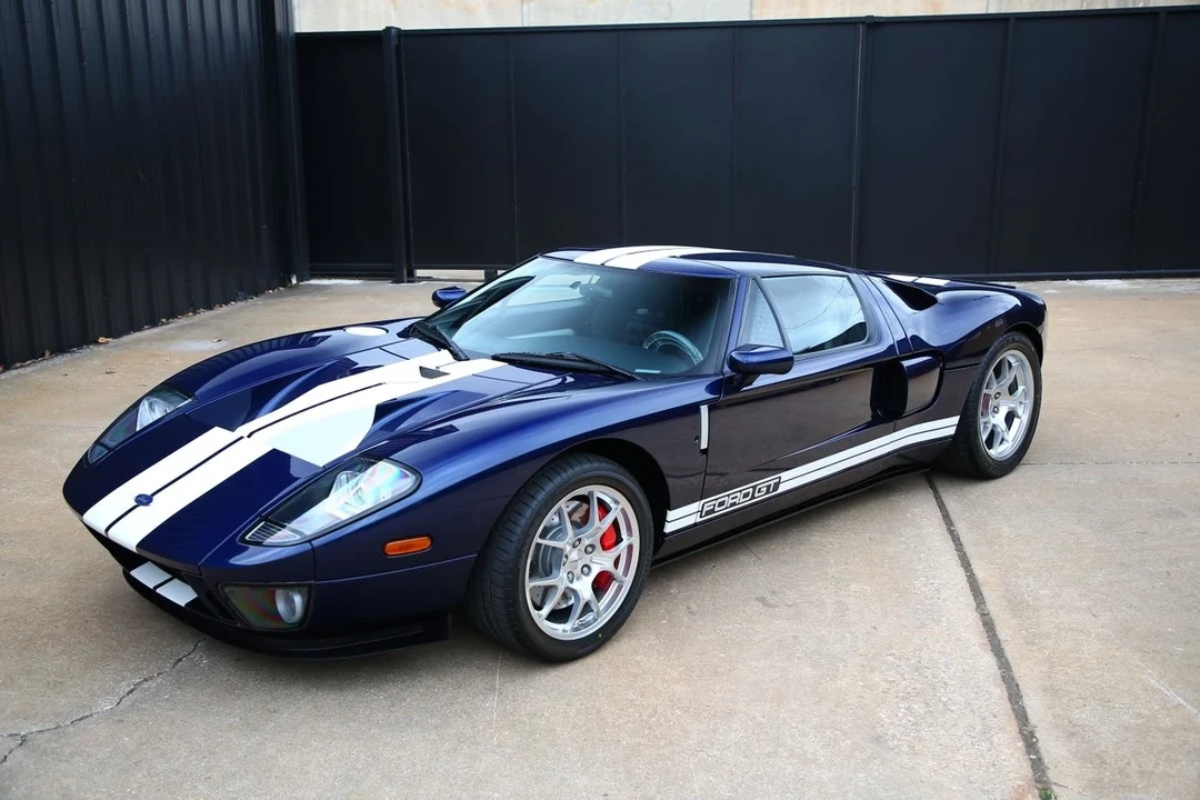 2006 Ford GT 1st Gen - Image 2 of 21