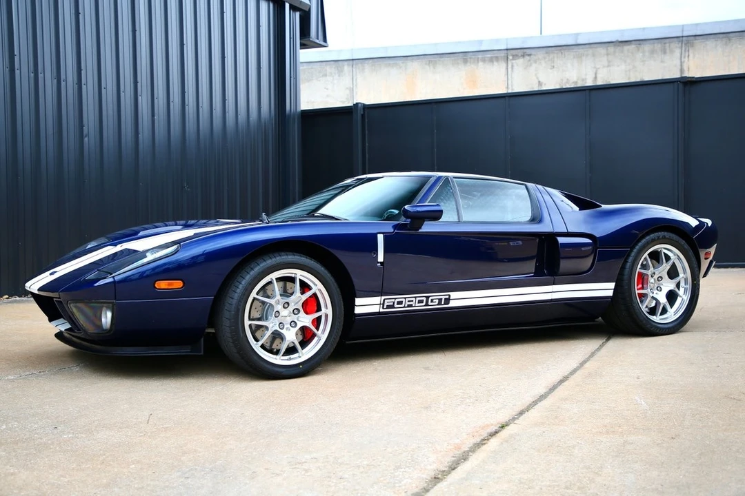 2006 Ford GT 1st Gen - Image 2 of 21
