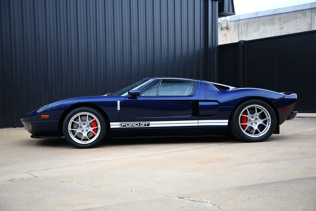 2006 Ford GT 1st Gen - Image 10 of 21