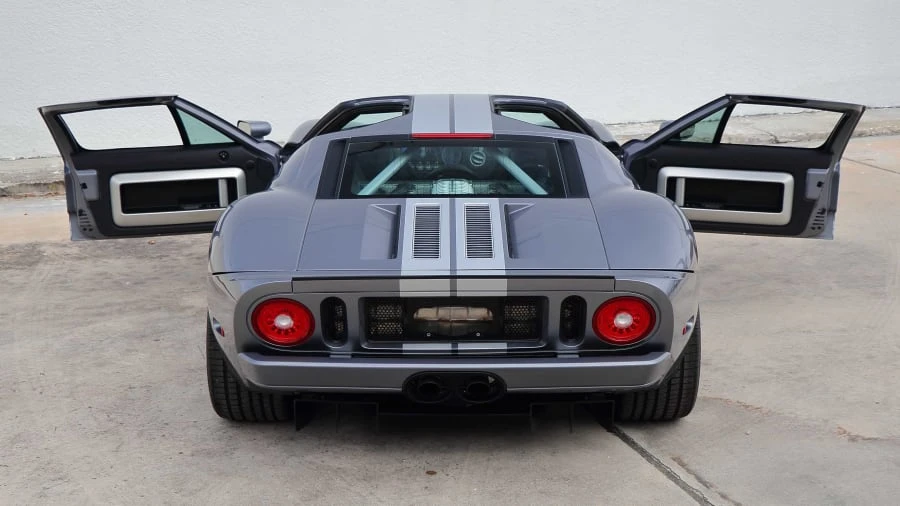 2006 Ford GT 1st Gen - Image 10 of 20