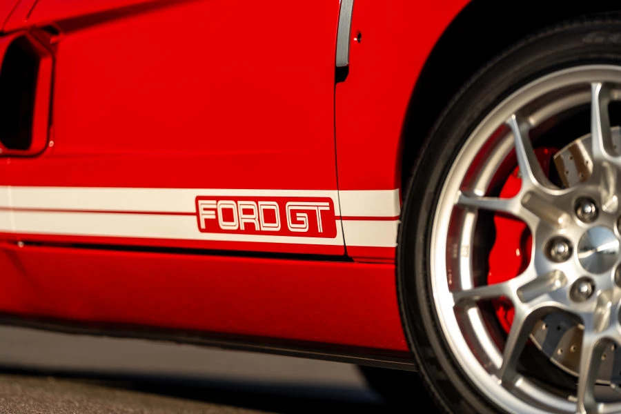 2006 Ford GT 1st Gen - Image 9 of 31